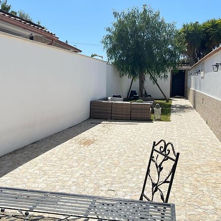 Casa Vacanza Fiera Di Roma Ponte Galeria Buitenkant foto