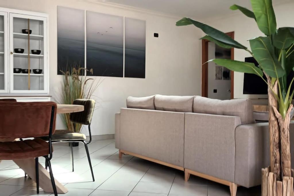 Casa Vacanza Fiera Di Roma Ponte Galeria Buitenkant foto